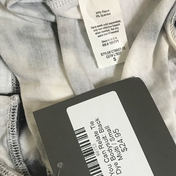 Le Lis "You Can Relate" Tie Dye 1One Shoulder Bodysuit Size Small NWT - Picture 6 of 6